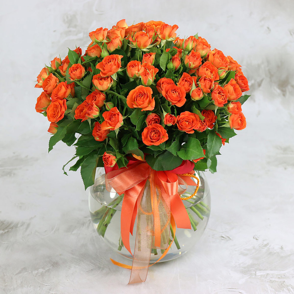 Букет из 25 оранжевых роз в корзине, 50 см, Россия